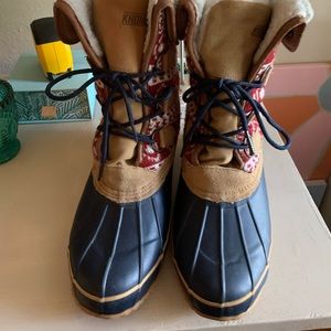 Snow Boots Size 9